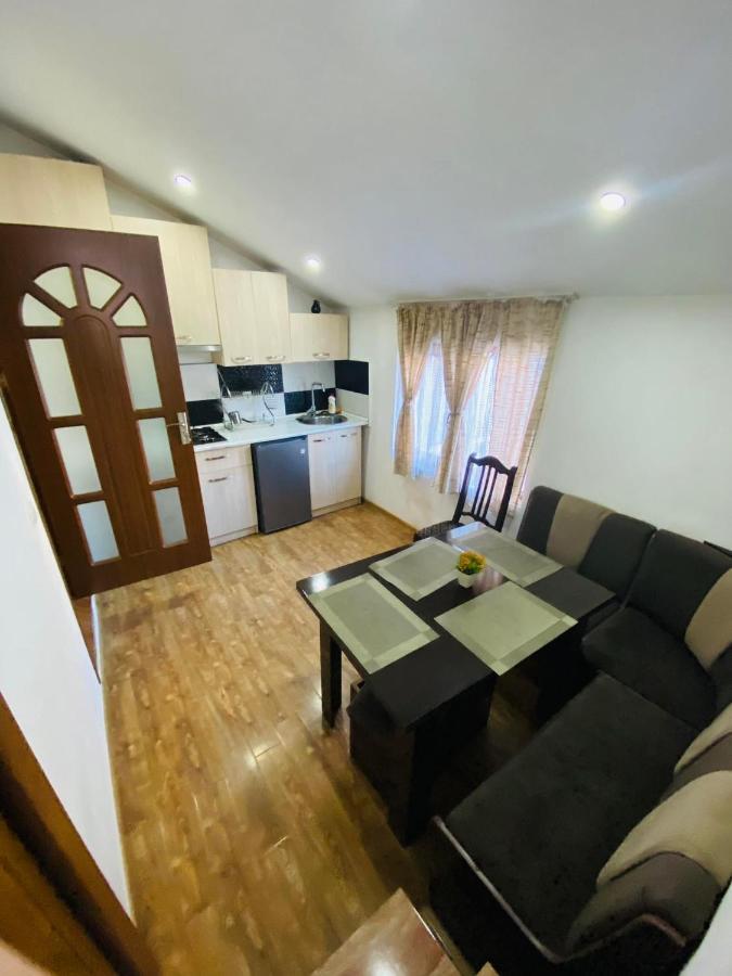 Guest House Khatuna Bordžomi Exteriér fotografie