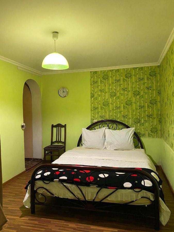 Guest House Khatuna Bordžomi Exteriér fotografie